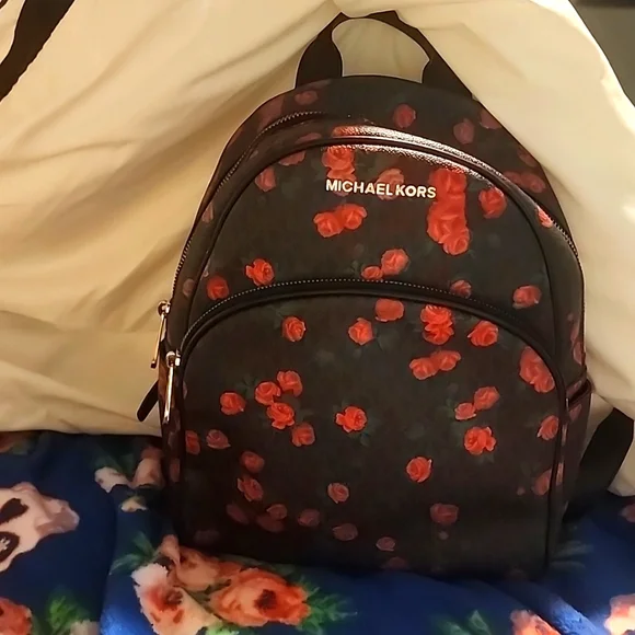 Mk Backnpack - Picture 1 of 4